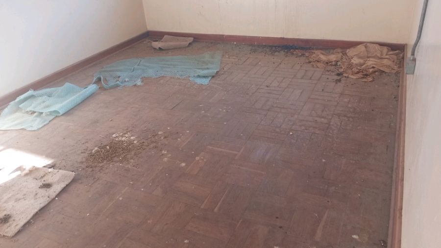2 Bedroom Property for Sale in Aberdeen Eastern Cape